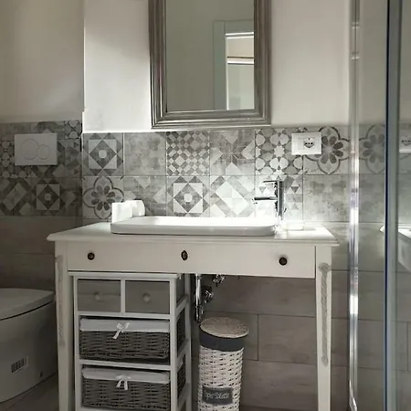 Ancient Garden House Apartment Bologna