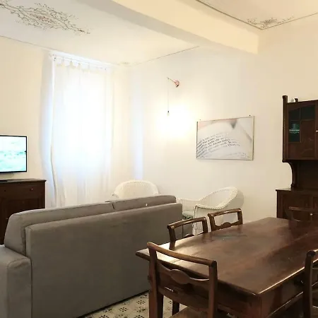 Апартаменты Ancient Garden House Болонья